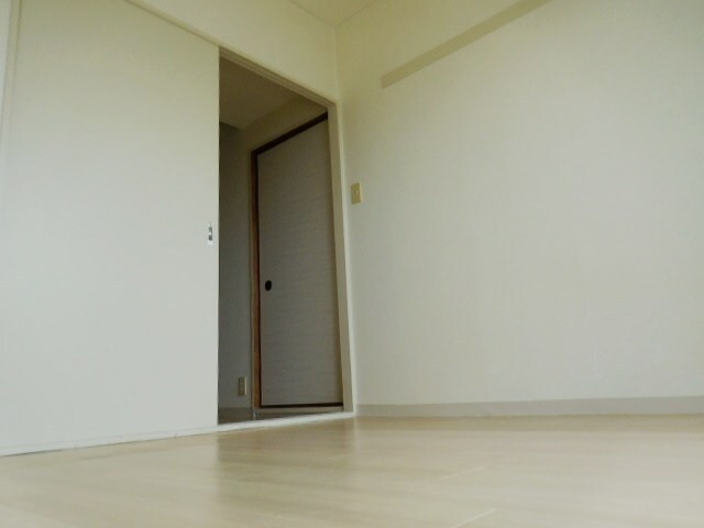 サンロイヤル塚口の物件内観写真