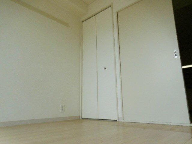 サンロイヤル塚口の物件内観写真