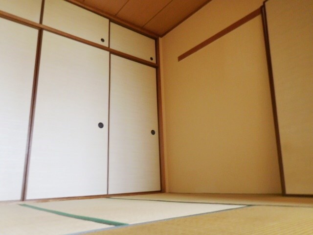 サンロイヤル塚口の物件内観写真