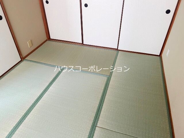 サンシャイン塚口の物件内観写真