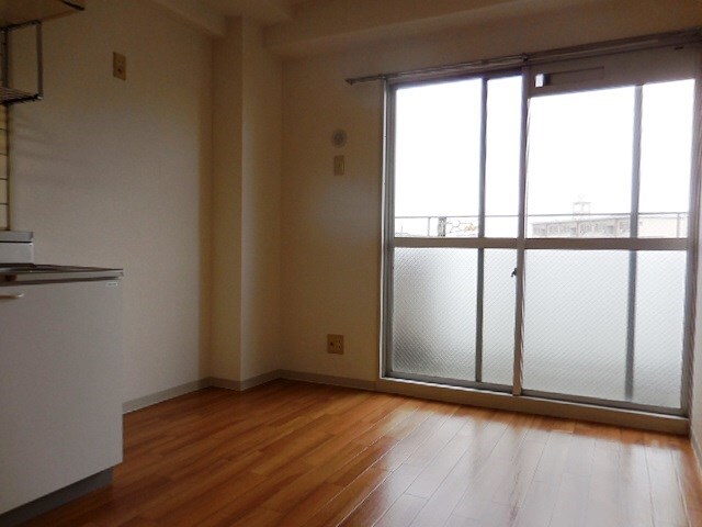 ロイヤルハイツ武庫之荘の物件内観写真