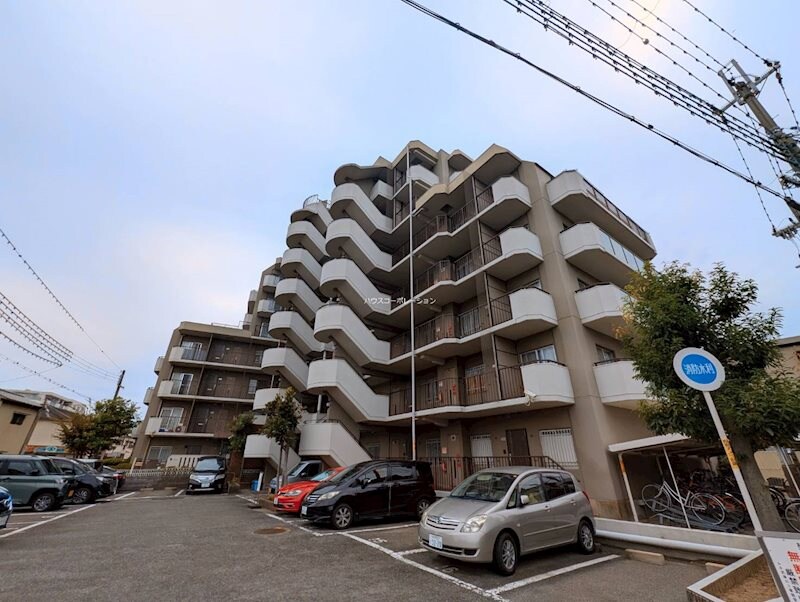 ルネ武庫川2番館の物件外観写真