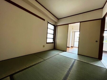 ルー・エーベル常光寺壱番館の物件内観写真