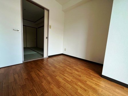 ルー・エーベル常光寺壱番館の物件内観写真