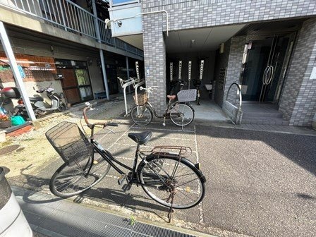 ルー・エーベル潮江弐番館の物件内観写真