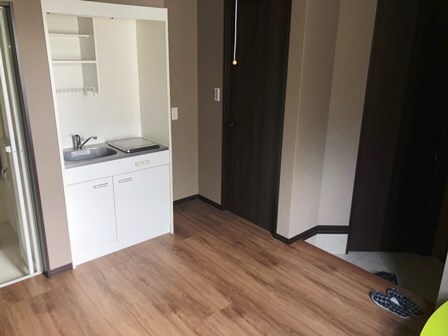 昭和通1丁目貸家の物件内観写真