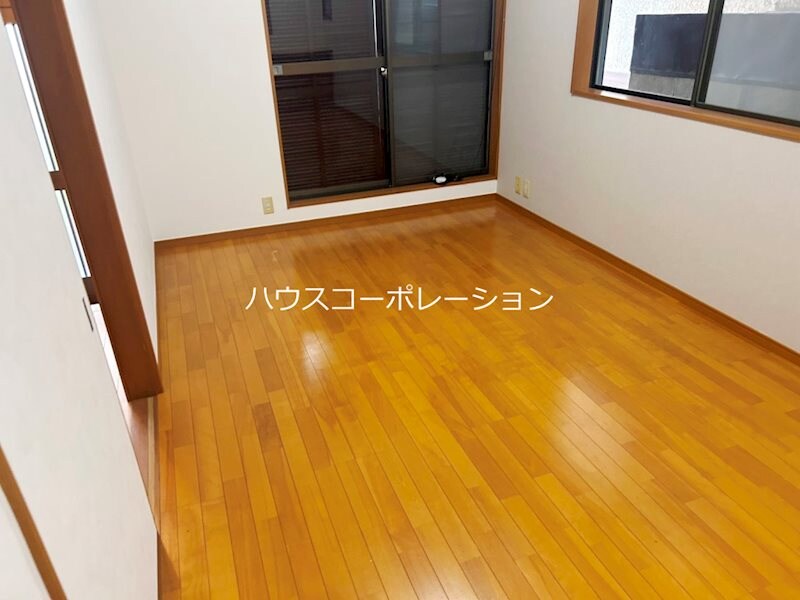 尼崎次屋貸家の物件内観写真