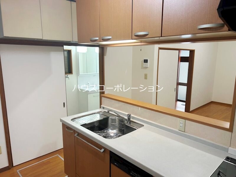 尼崎次屋貸家の物件内観写真