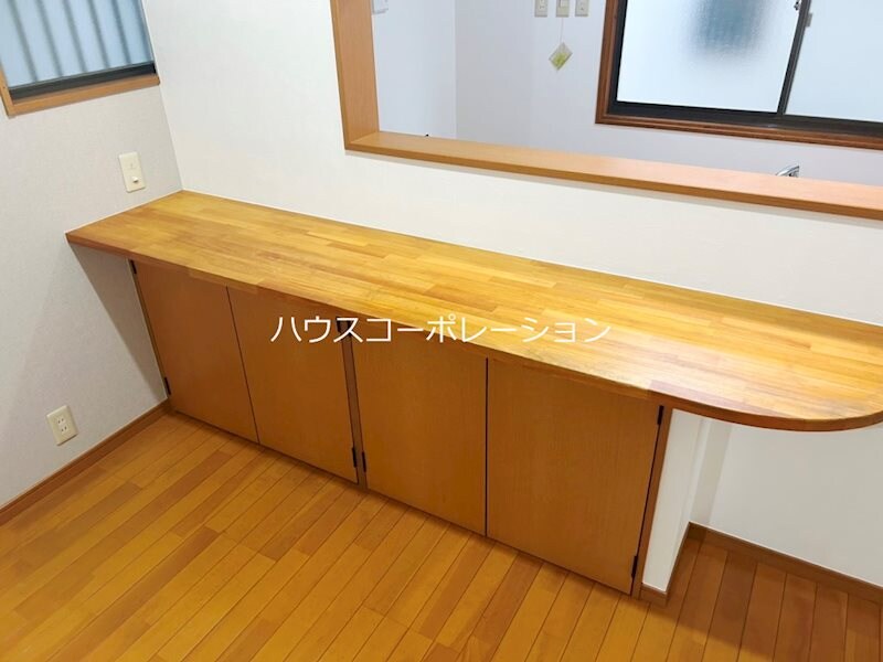 尼崎次屋貸家の物件内観写真