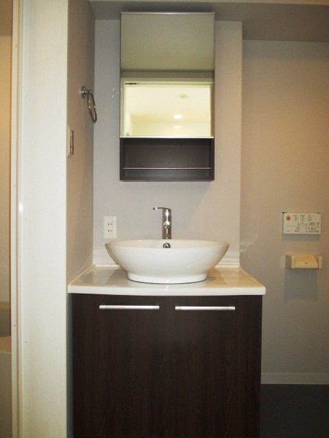 スカイヴィラ東難波の物件内観写真