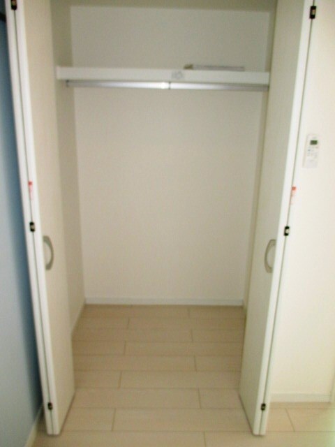 スカイヴィラ東難波の物件内観写真