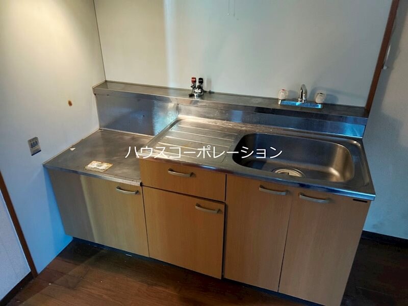 コスモスコートの物件内観写真