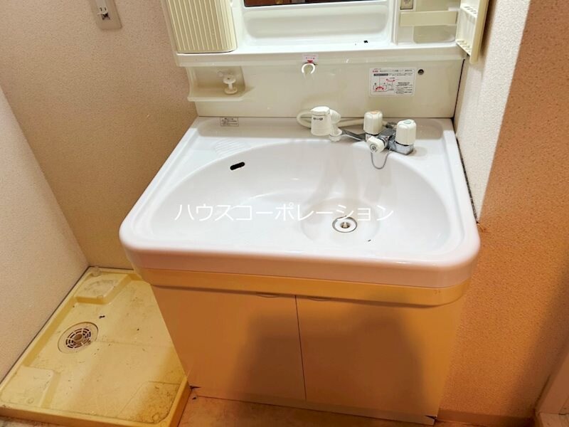 コスモスコートの物件内観写真