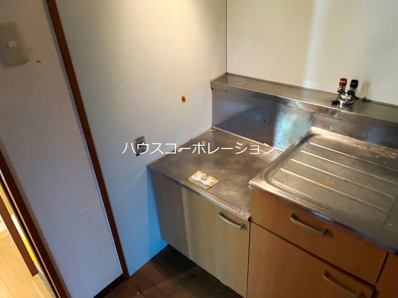 コスモスコートの物件内観写真