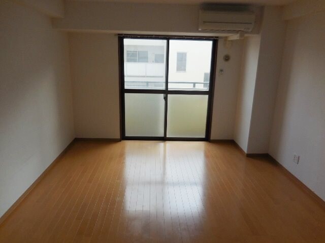 サムティ塚口レジデンスの物件内観写真