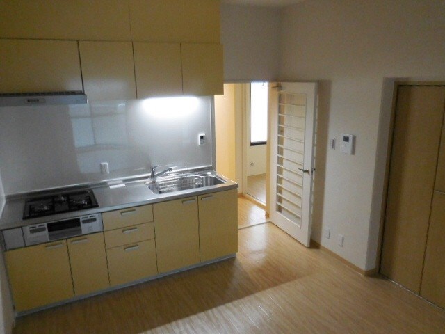 ハイツキタウラの物件内観写真