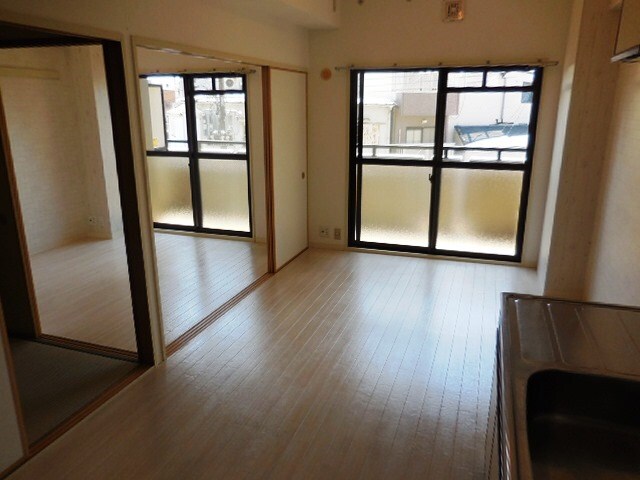 ネオデンクマール１号館の物件内観写真