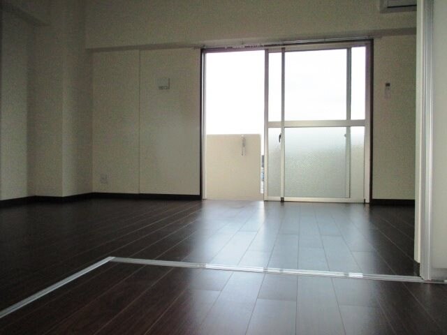 ドリームコート武庫川の物件内観写真