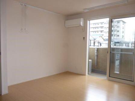 フローリッシュの物件内観写真