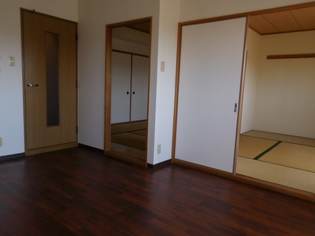 グランディール園田の物件内観写真