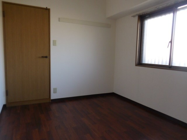 グランディール園田の物件内観写真