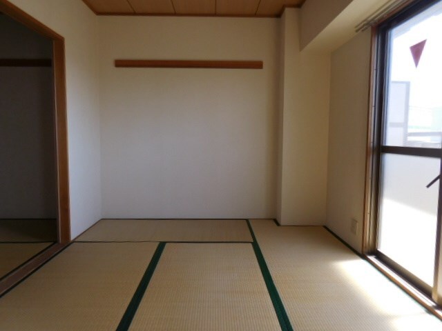 グランディール園田の物件内観写真