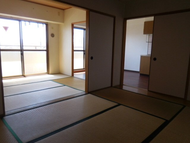 グランディール園田の物件内観写真