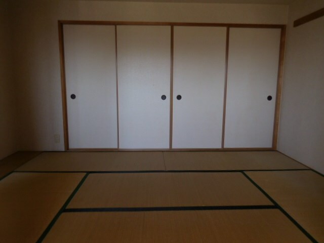 グランディール園田の物件内観写真