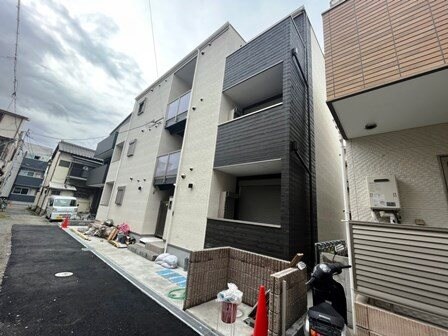 ARISTO出屋敷の物件外観写真