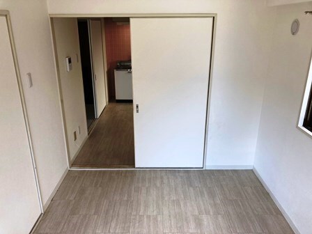 レガリア園田の物件内観写真