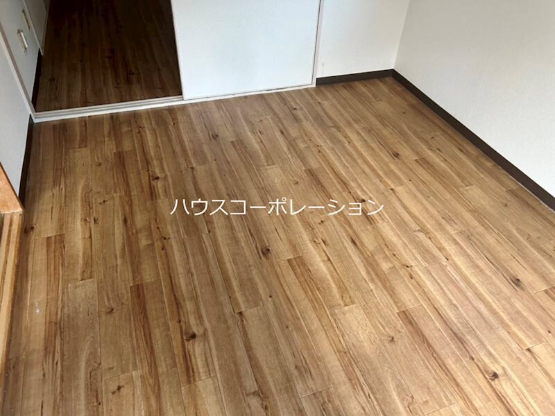 レガリア園田の物件内観写真