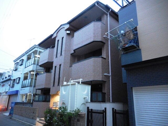 メゾン　ユニの物件外観写真