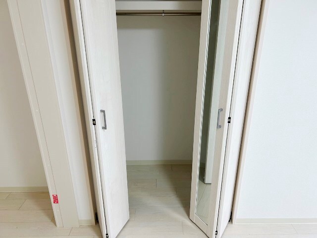 クリエオーレ猪名寺の物件内観写真