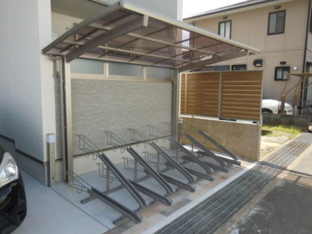 クリエオーレ猪名寺の物件内観写真