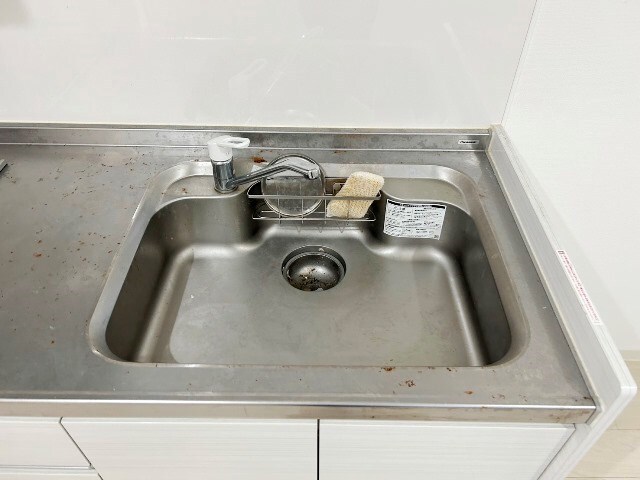 クリエオーレ猪名寺の物件内観写真