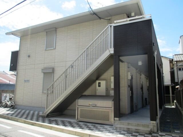 ドエル　ファーストの物件外観写真