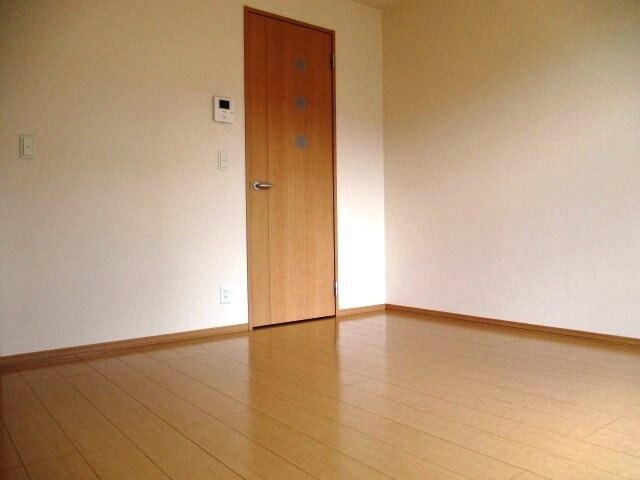 ドエル　ファーストの物件内観写真