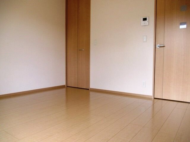 ドエル　ファーストの物件内観写真