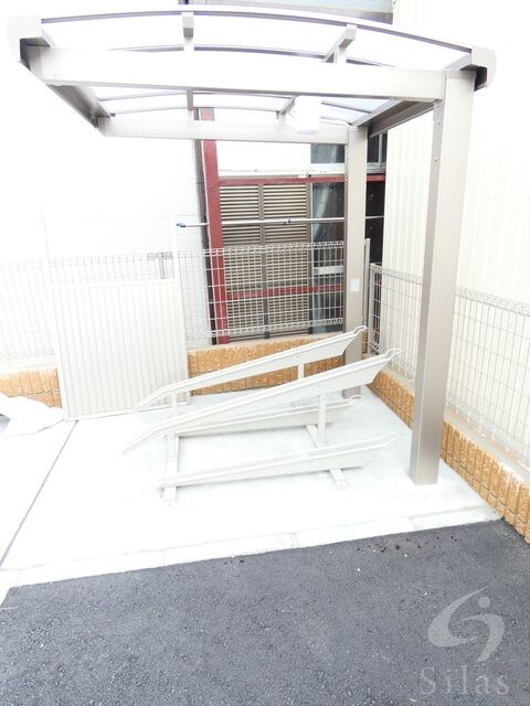 大石駅 徒歩5分 1階の物件外観写真