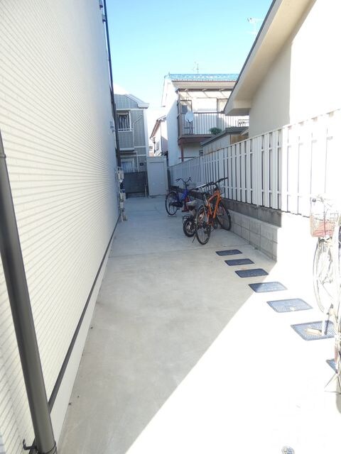 立花駅 徒歩11分 1階の物件外観写真