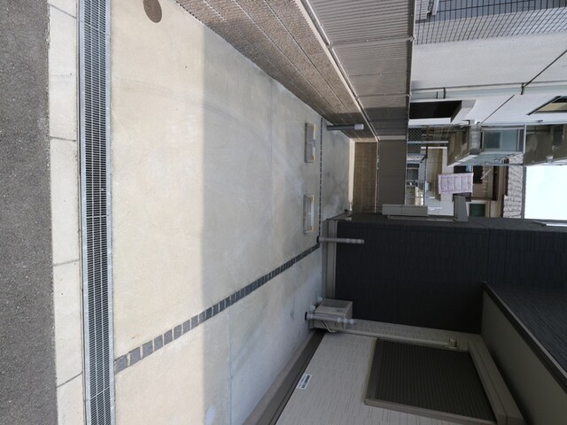 京橋駅 徒歩8分 1階の物件外観写真