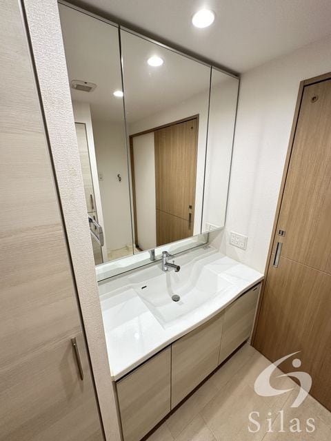 伊丹駅 徒歩3分 3階の物件内観写真