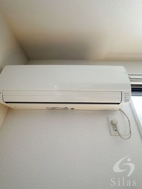 伊丹駅 バス30分  鴻池東バス停下車：停歩3分 1階の物件内観写真