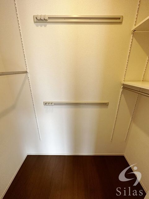 伊丹駅 バス30分  鴻池東バス停下車：停歩3分 1階の物件内観写真