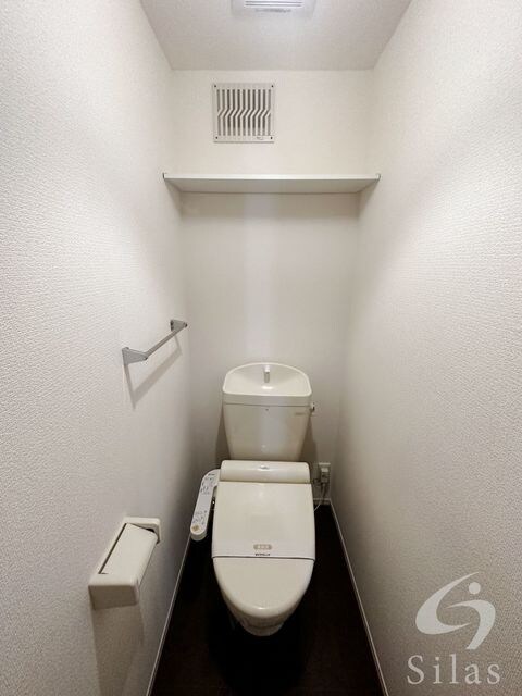 伊丹駅 バス30分  鴻池東バス停下車：停歩3分 1階の物件内観写真