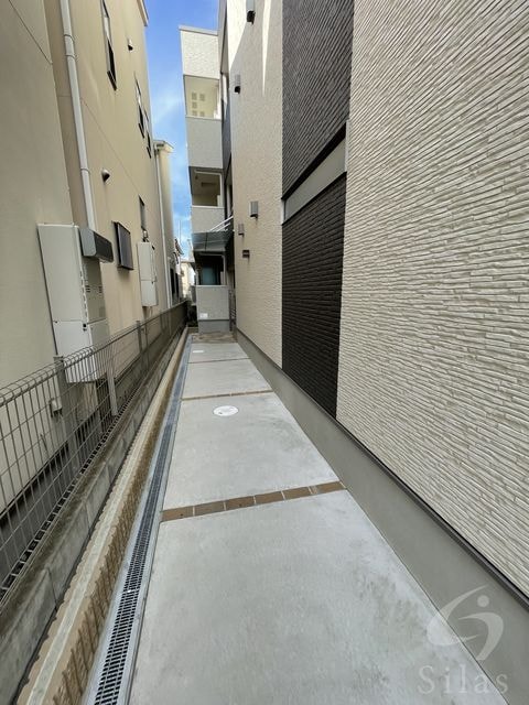 摂津市駅 徒歩7分 1階の物件外観写真