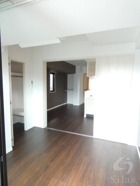 江坂駅 徒歩3分 8階の物件内観写真