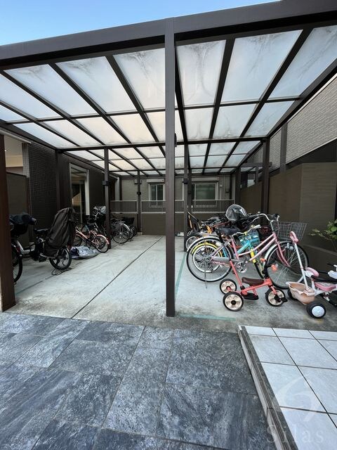 万博記念公園駅 徒歩11分 1階の物件外観写真