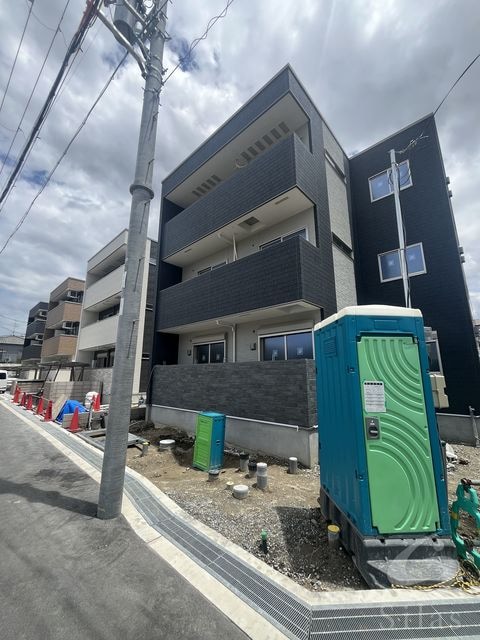 沢良宜駅 徒歩6分 3階の物件外観写真