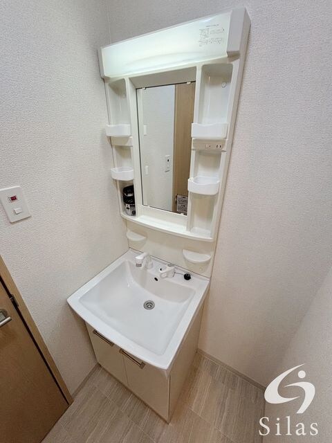 新大阪駅 徒歩9分 8階の物件内観写真